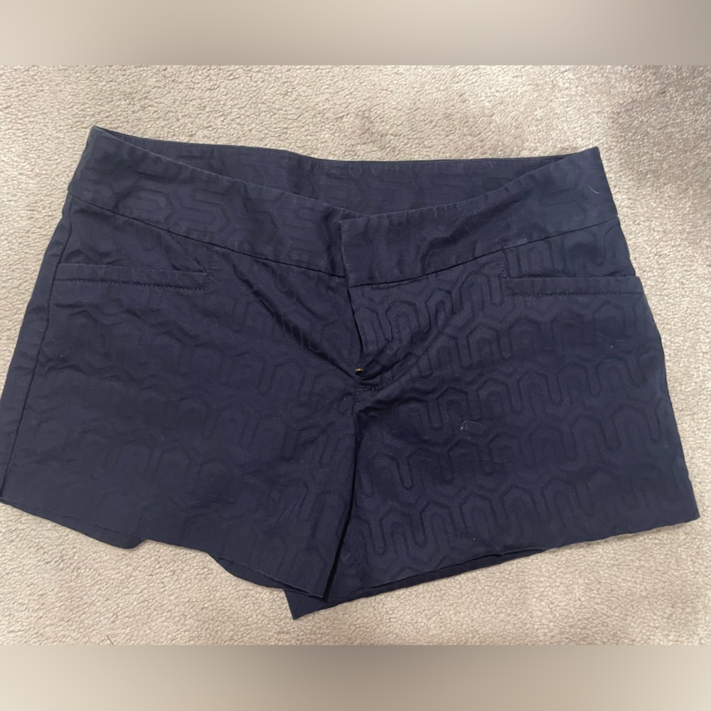 Lilly Pulitzer shorts in navy blue